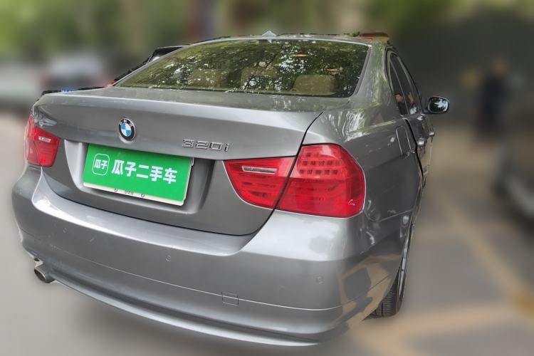 Used BMW 3 Series 2010 320i Luxury Model