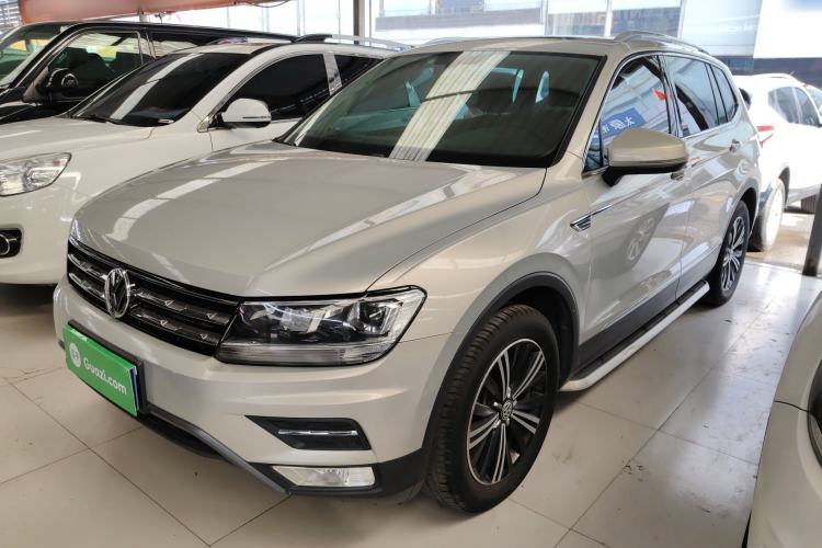 Used Volkswagen Tiguan L 2019 Updated Version 330TSI Automatic Two-Wheel Drive Panoramic Comfort Edition China VI Standard