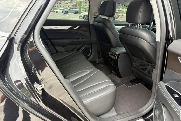 Used Geely Auto Emgrand GT 2018 1.5T MHEV Yaoxiang Edition Interior 1