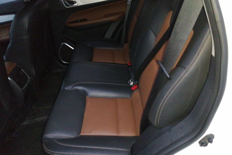 Used Geely Auto Vision X6 2018 1.4T CVT 4G Connected Flagship Edition