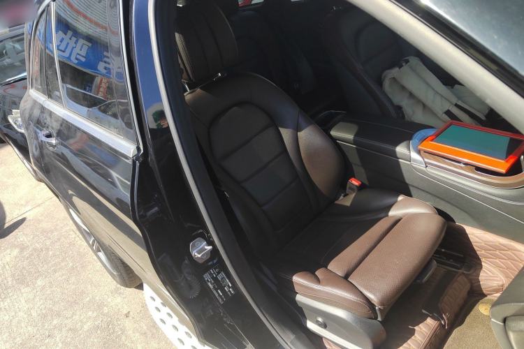 Used Mercedes-Benz GLC 2020 GLC 260 L 4MATIC Luxury Model
