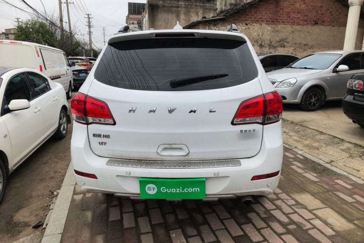 Used Haval H6 2016 Upgraded Model 1.5T Automatic Two-Wheel Drive Elite Version
