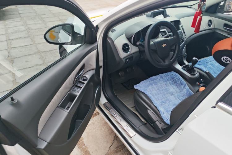 Used Chevrolet Cruze 2012 1.6L SE MT