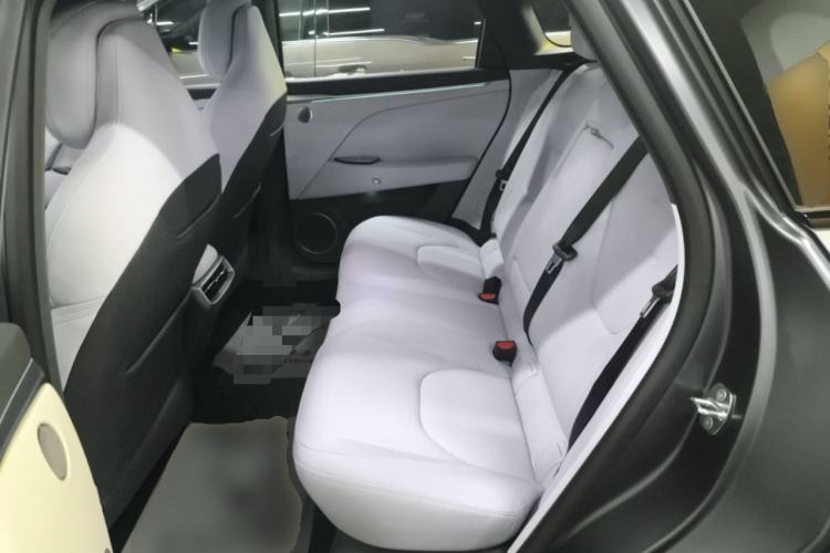 Used ARCFOX Alpha T5 2025 660 MAX Left Rear Seat