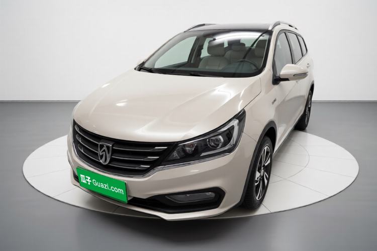 Used Baojun 310W 2017 1.5L Manual Fashion Edition China VI