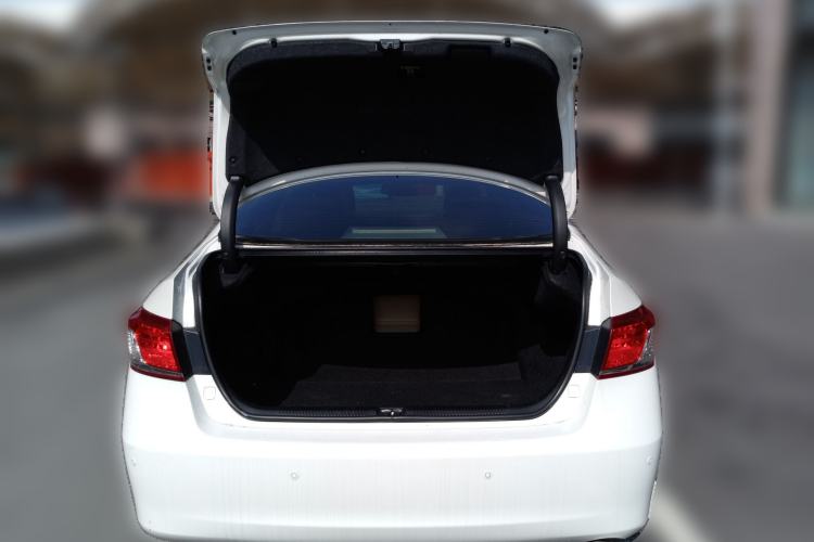 Used Lexus ES 2010 240 Luxury Edition Trunk