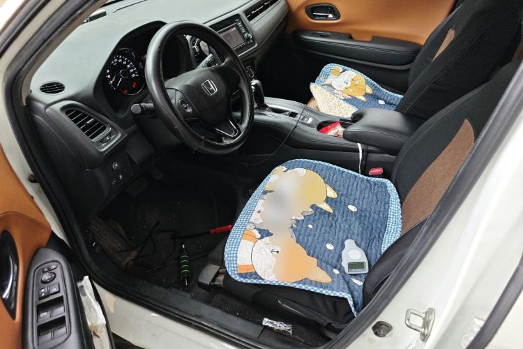 Used Honda Vezel 2015 1.5L CVT two-wheel drive Comfort trim Driver Seat