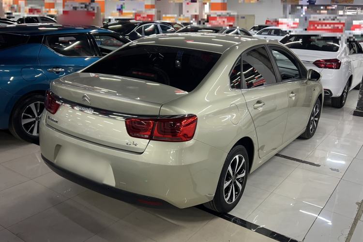 Used Citroen C4 Sega 2016 1.2THP Automatic Luxury Model Rear Right 45 Deg