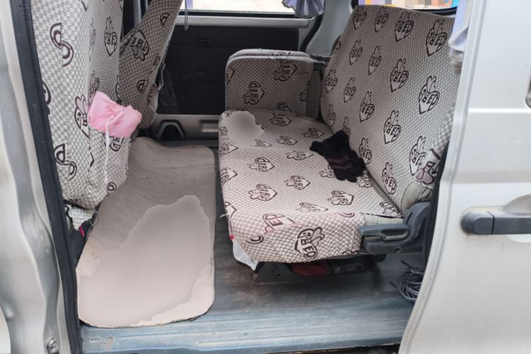 Used Wuling Zhiguang 2010 1.0L New Version Practical Short-Body L2Y