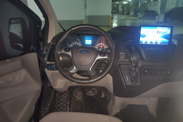 Used Ford Tourneo Custom 2017 2.0T Automatic Elite Edition
