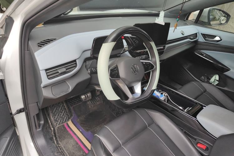 Used Volkswagen ID.4 X 2024 Pure & Smart Edition