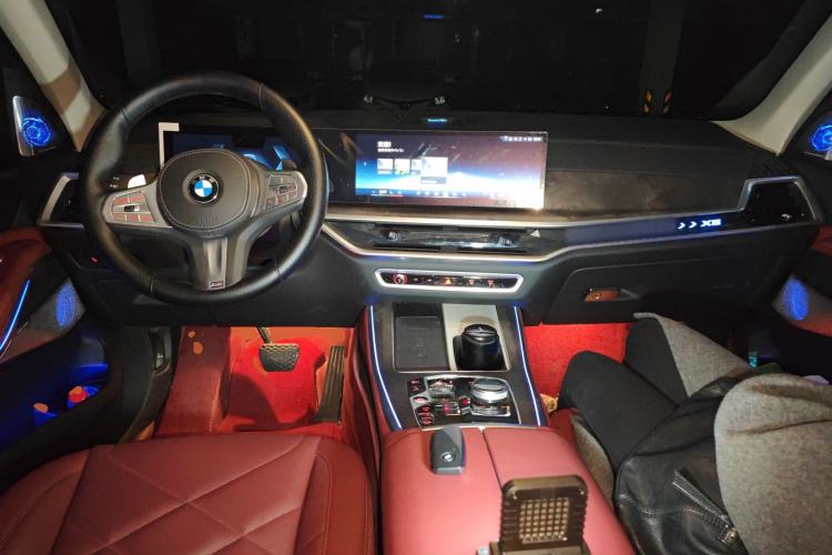 Used BMW X5 2023 xDrive 30Li M Sport Package