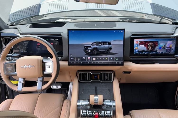 Used Formula Leopard Leopard 8 2025 Smart & Brave Flagship Edition 7 Seats