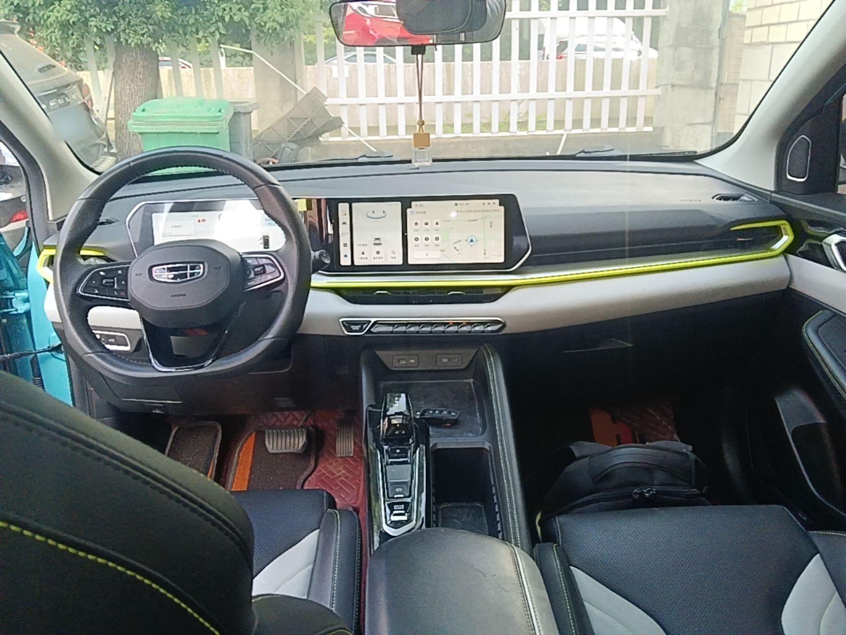 Geely Auto Coolray 2022 Bin Yue COOL 1.5TD DCT Ignite Edition — снимка 12