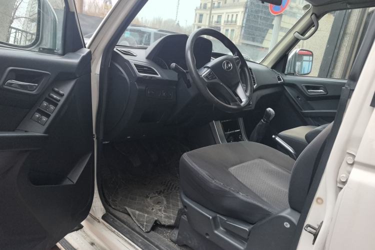 Used Leopaard Q6 2015 2.4L Manual 4x4 Excellence Edition