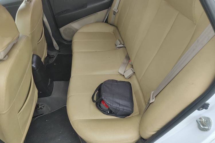 Used Hyundai Celesta 2015 1.6L Automatic Comfort Model