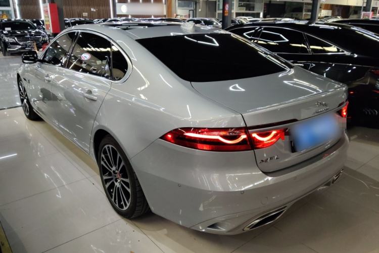 Used Jaguar XFL 2024 2.0T P250 Two-Wheel Drive Prestige Luxury Edition
