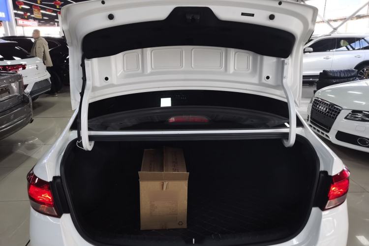 Used Kia K2 2017 Sedan 1.4L Automatic GLS
