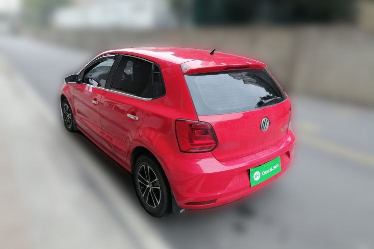 Used Volkswagen Polo 2014 1.4L Manual Fashion Edition