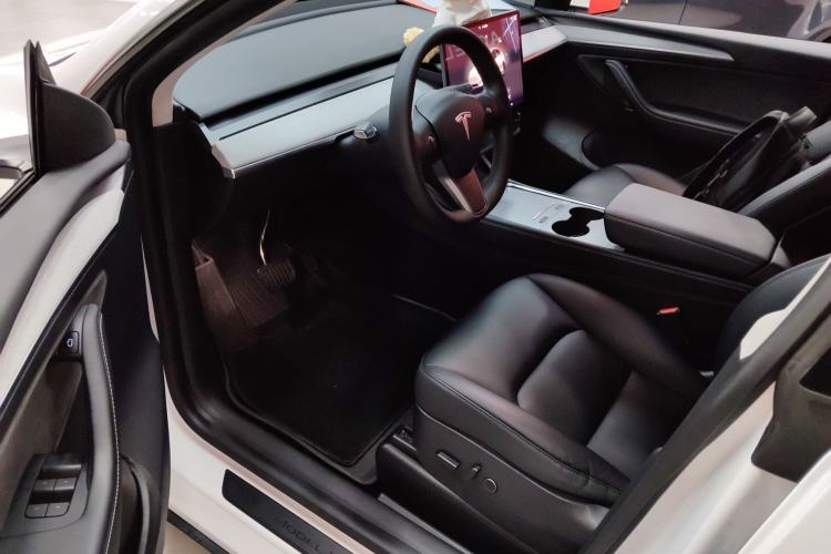Used Tesla Model Y 2022 Rear-Wheel-Drive Version Driver Seat