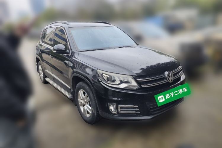 Used Volkswagen Tiguan 2015 1.8TSI Automatic Two-Wheel Drive Trend Edition Front Right 45 Deg