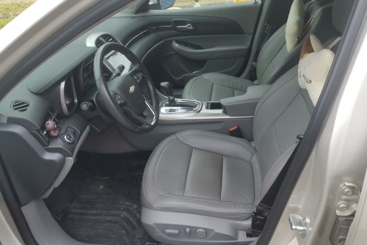 Used Chevrolet Malibu 2014 2.0L Automatic Luxury Edition Left Front Seat