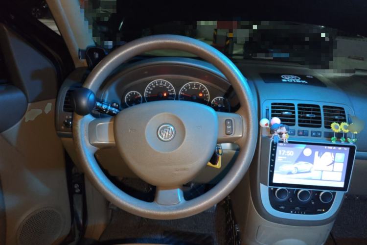 Used Buick GL8 2014 2.4L Classic Edition Steering Wheel