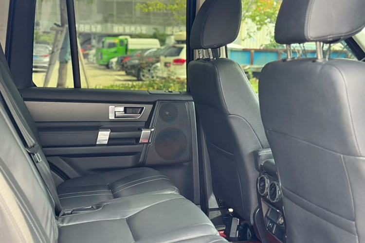 Used Land Rover Discovery 2014 3.0 SDV6 HSE Diesel Edition
