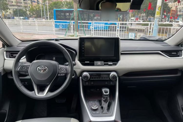 Used Toyota RAV4 2020 2.0L CVT Four-Wheel Drive Prestige Edition Interior 2