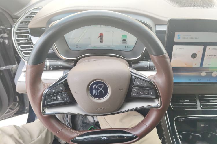 Used BYD Han 2022 EV Genesis Edition 715KM Front-Wheel-Drive Prestige Model
