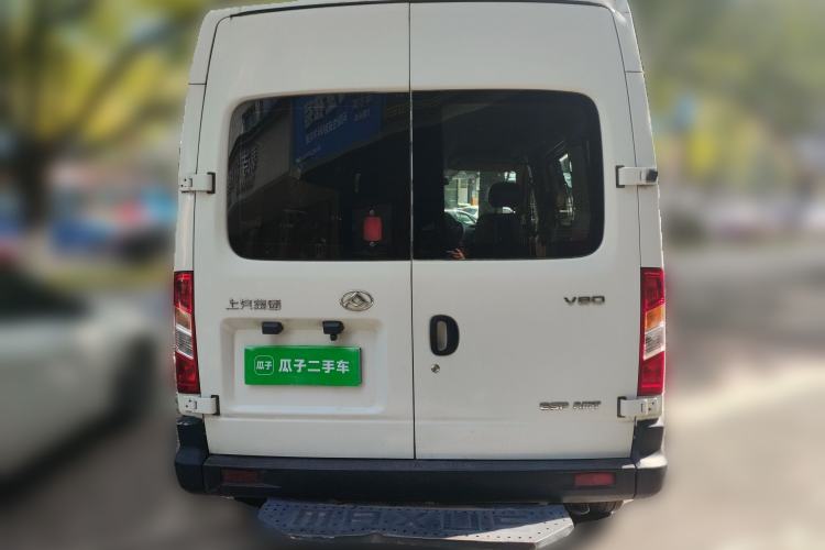 Used SAIC MAXUS Xintu V80 2019 2.5T Classic AMT Aoyuntong Short Wheelbase Mid-Roof 5/6-Seater