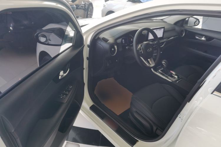 Used Kia K3 2019 1.5L CVT Smart Connectivity Version
