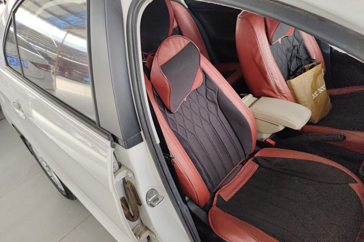 Used Volkswagen Jetta 2017 1.5L Manual Fashion Edition