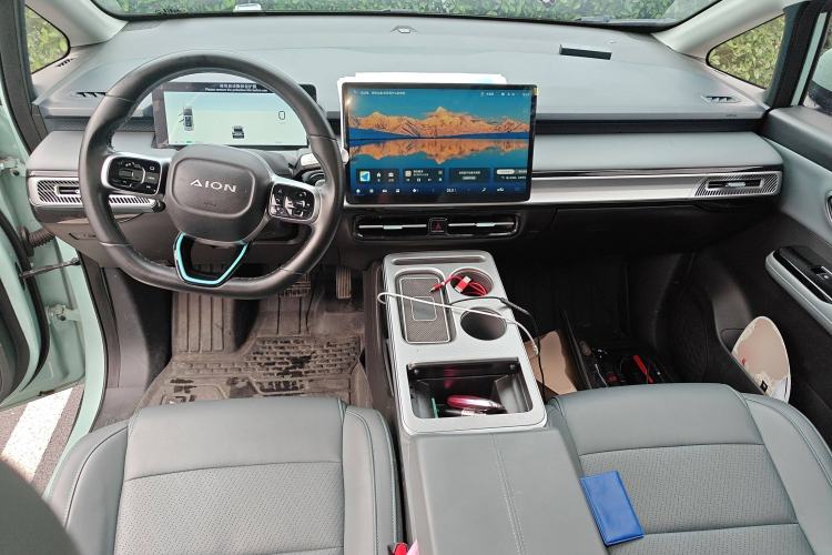 Used AION Y 2023 Younger Star Edition