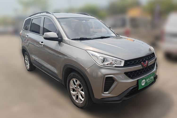 Used Wuling Hongguang S3 2019 1.5L Manual Standard Version China VI Standard