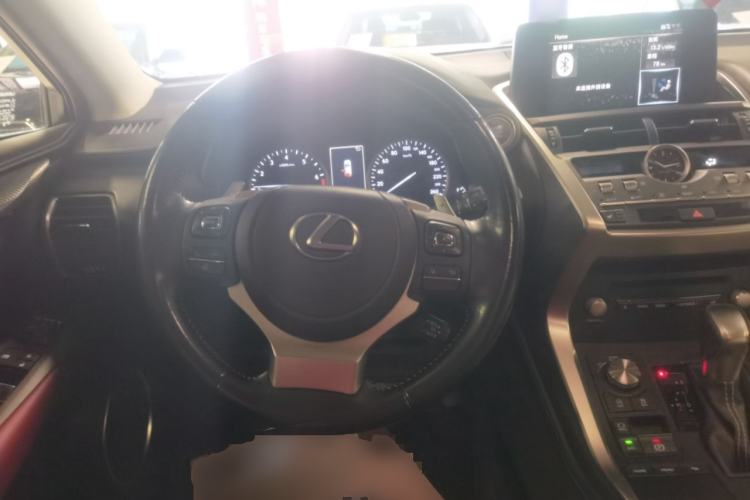 Used Lexus NX 2020 200 Front-Wheel Drive Vmotion Edition China VI Standard
