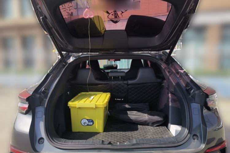 Used CHANGAN UNI-T 2020 1.5T Flagship Version Trunk