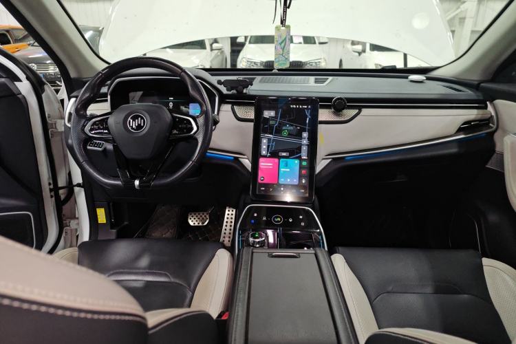 Used WM Motor EX5 2019 EX5 ZhiXing 2.0 Extra Innovation Edition 400 Center Console