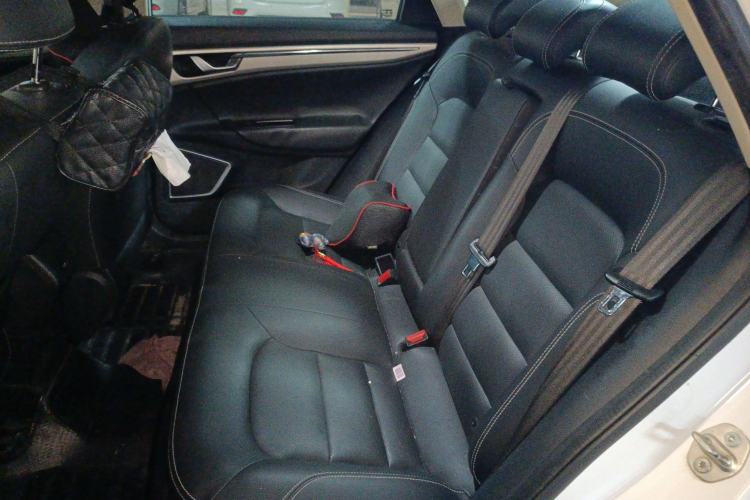 Used Geely Auto Emgrand GL 2017 1.8L DCT Elite Model
