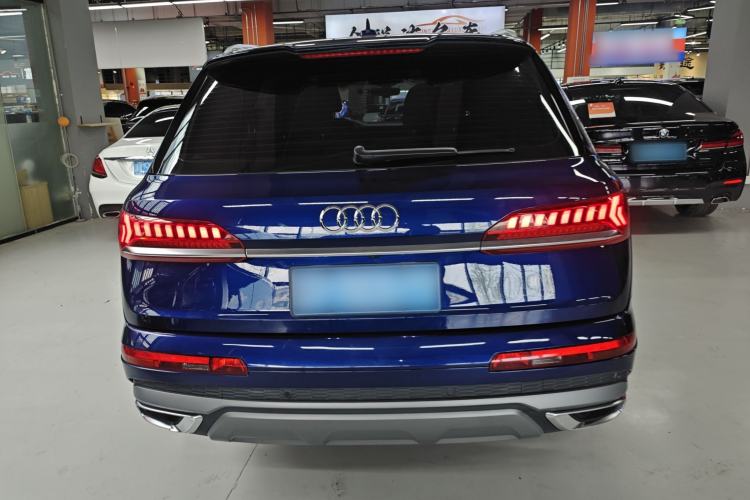 Used Audi Q7 2020 55 TFSI quattro S line sports model