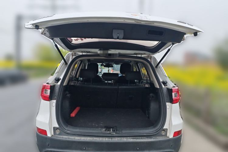 Used CHANGAN CS75 2017 Shangkui Edition 1.5T Manual Fengxiang Model
