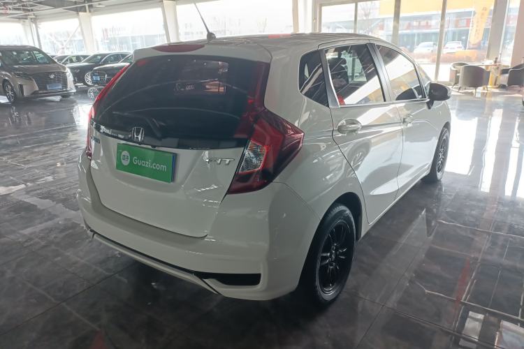 Used Honda Fit 2018 1.5L CVT Comfort Sunroof Version