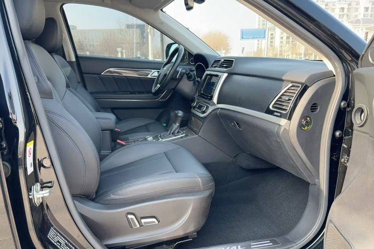 Used Haval H6 Coupe 2015 Blue Label 2.0T Automatic Two-Wheel Drive Prestige Model
