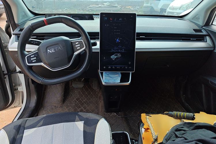 Used NETA V 2021 Long-Range Entertainment Edition Upgrade Model