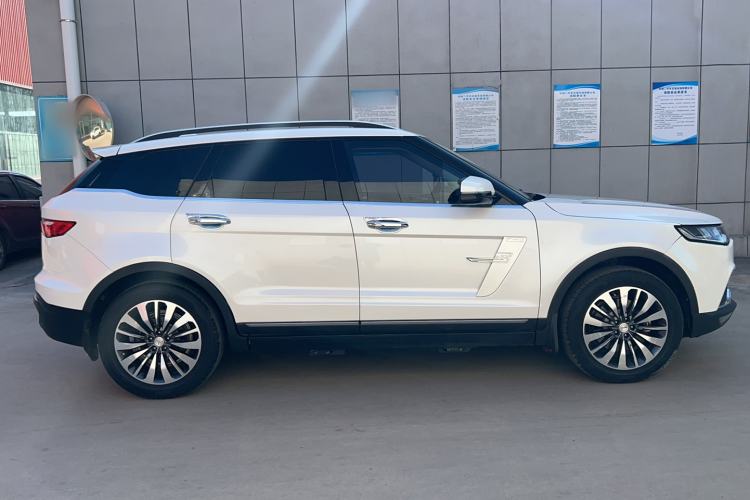 Used Zotye T700 2017 1.8T Dual-Clutch Prestige Model
