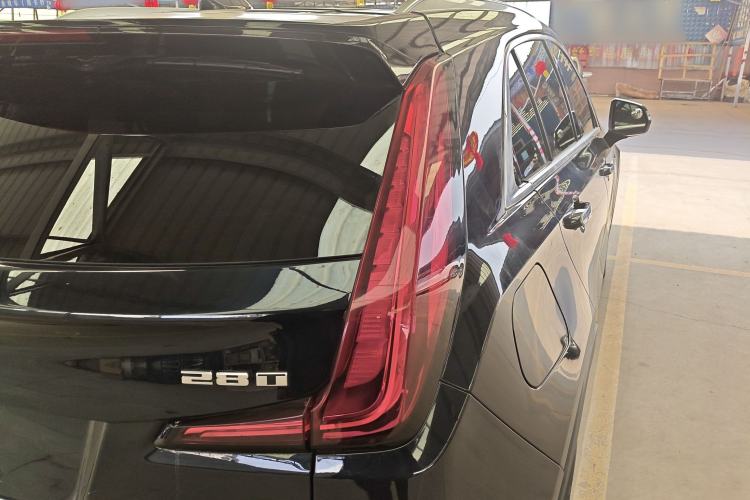 Used Cadillac XT4 2021 28T Two-Wheel Drive Tech Edition
