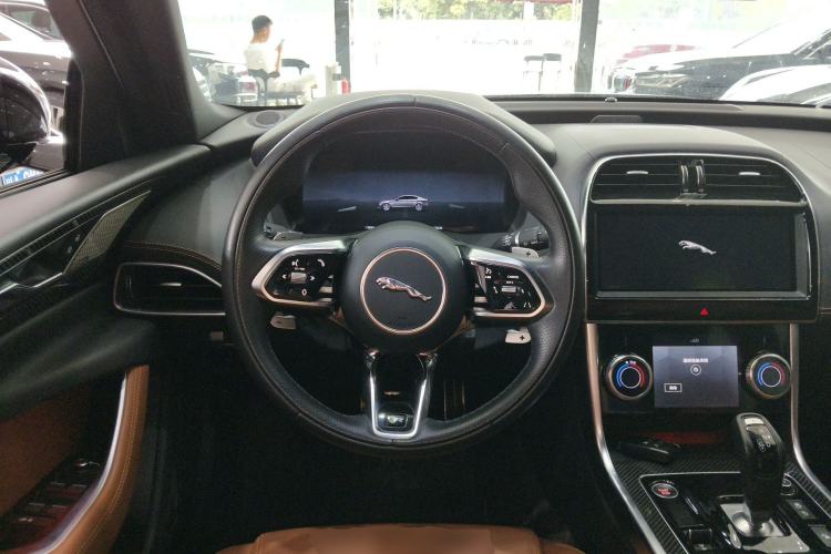 Used Jaguar XEL 2024 2.0T 250 PS R-DYNAMIC S Ebony Black Sport Edition
