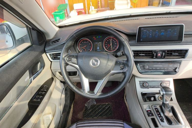 Used Hanteng X5 2018 1.5T CVT Luxury Edition
