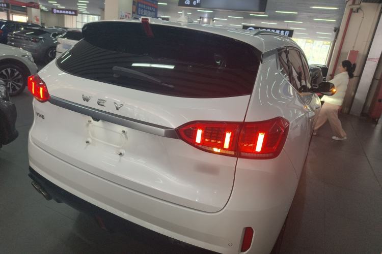 Used Wey VV6 2021 2.0T Two-Wheel Drive Smart Plus