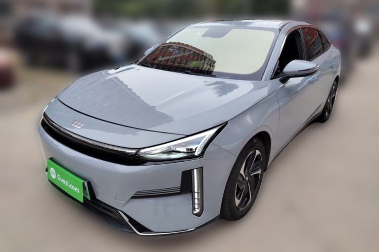 Used Geely Galaxy L6 2023 125km Starship